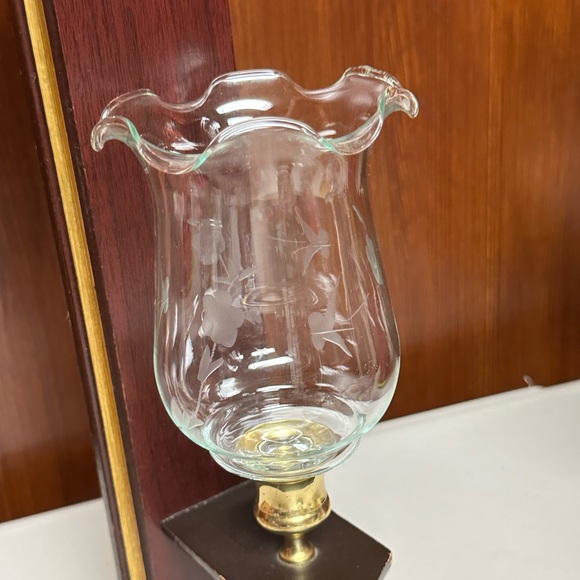 Vintage Glass candleholder cup Butterfly and Blossoms engraved - Picture 7 of 11